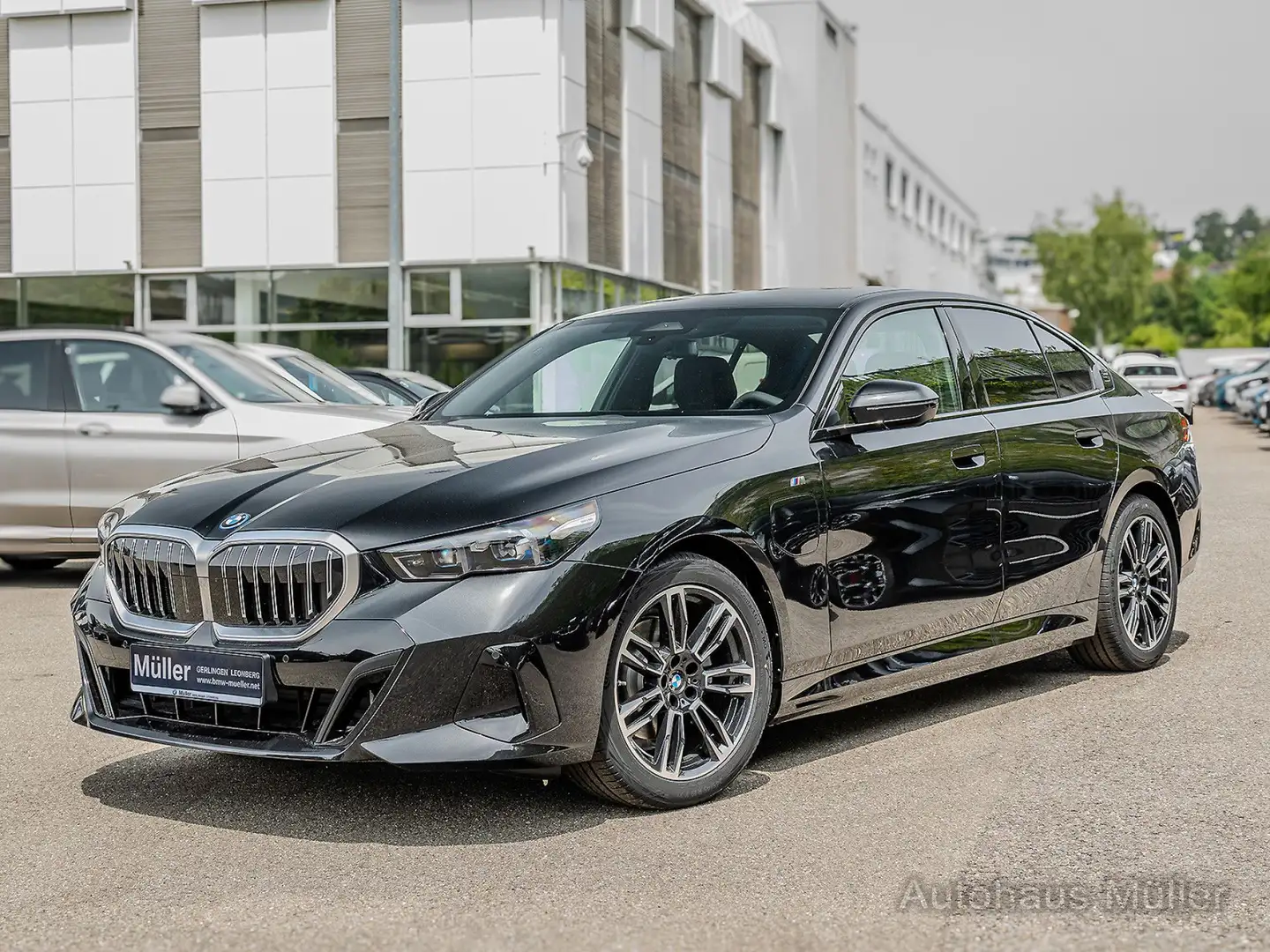 BMW 530 e Lim M Sport Keyless AHK Lenkradheizung Navi Noir - 2