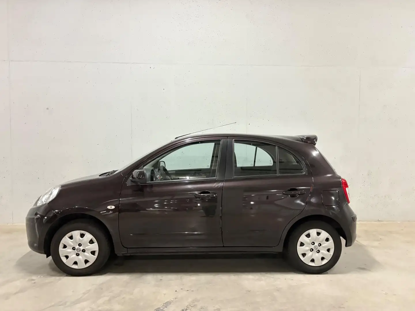 Nissan Micra 1.2 Acenta 5drs Airco Cruise Control Climate NAP A Paars - 2