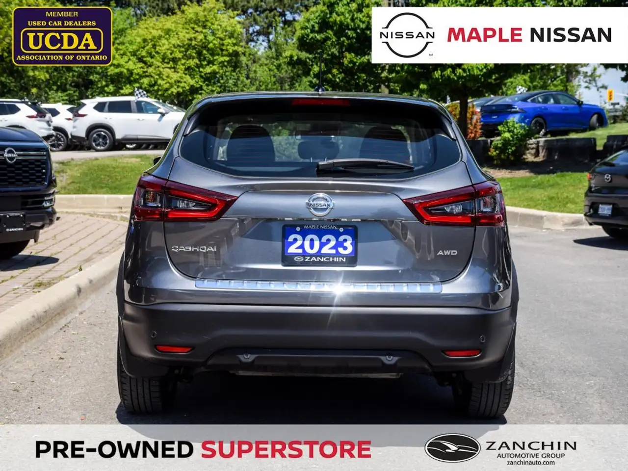Nissan Qashqai снимка Nissan Qashqai