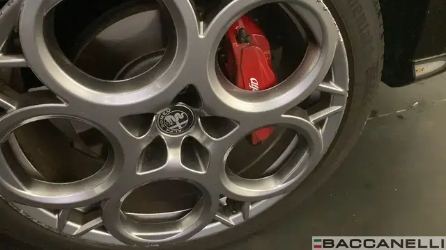 Alfa Romeo Tonale view 11