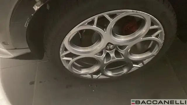 Alfa Romeo Tonale view 9