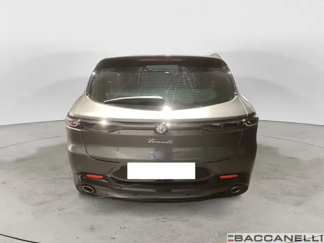 Alfa Romeo Tonale view 3