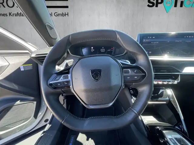 Peugeot 2008 view 10