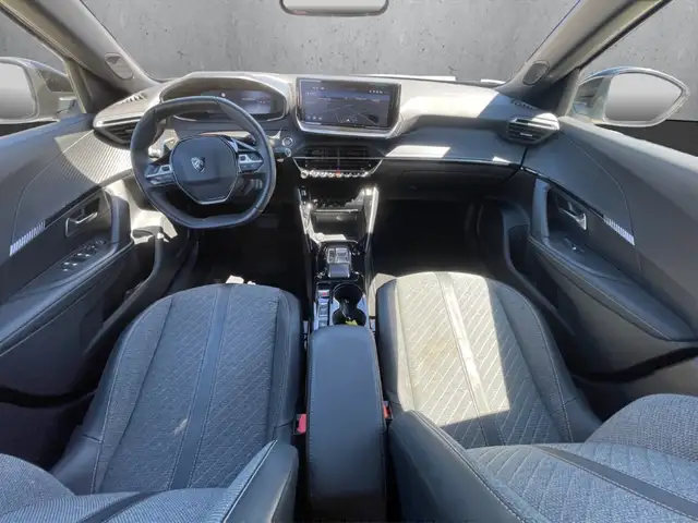 Peugeot 2008 view 12