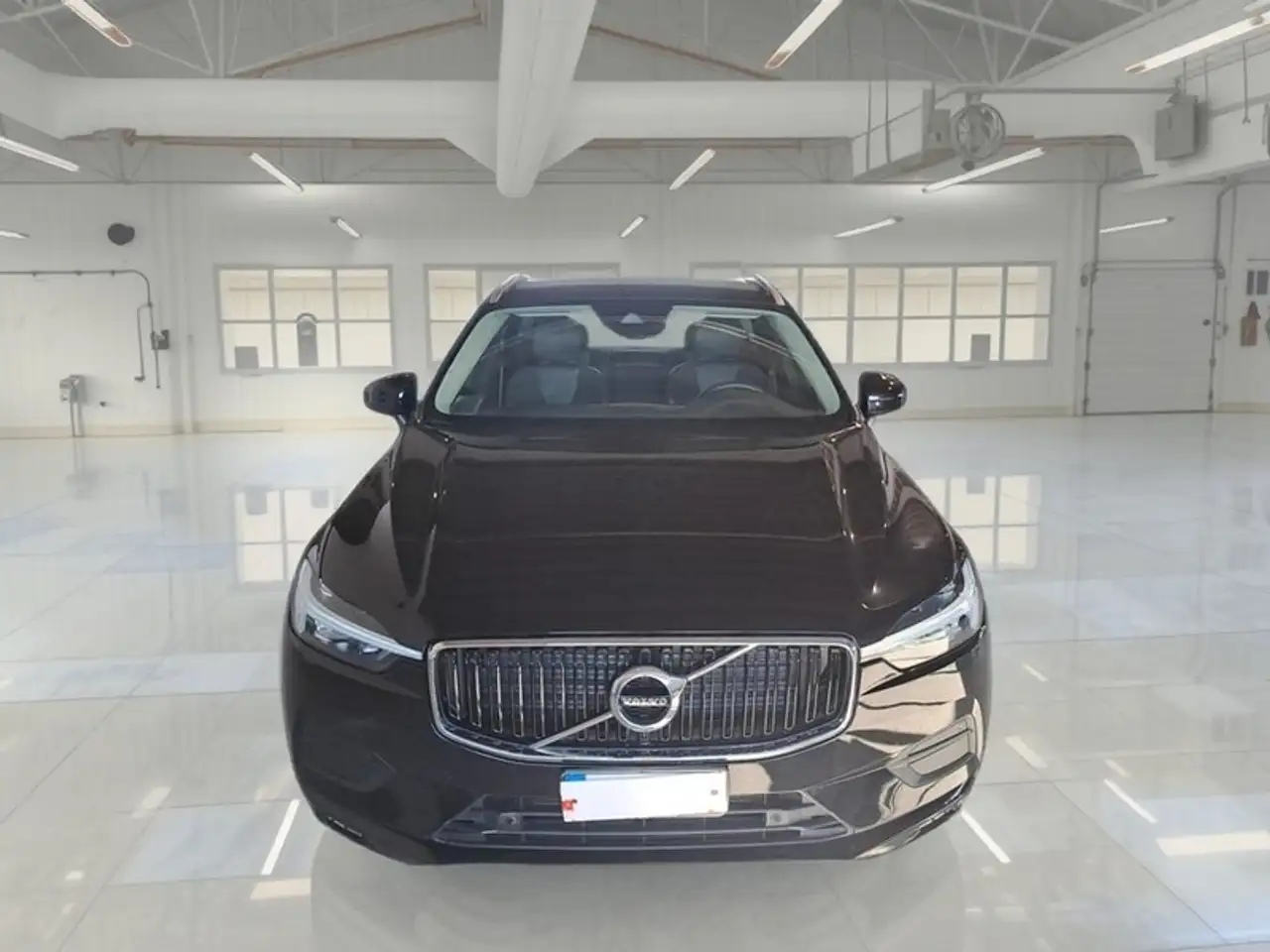Volvo XC60 B4 D AWD AUTOMATICO MOMENTUM PRO SUV, миниатюра 2