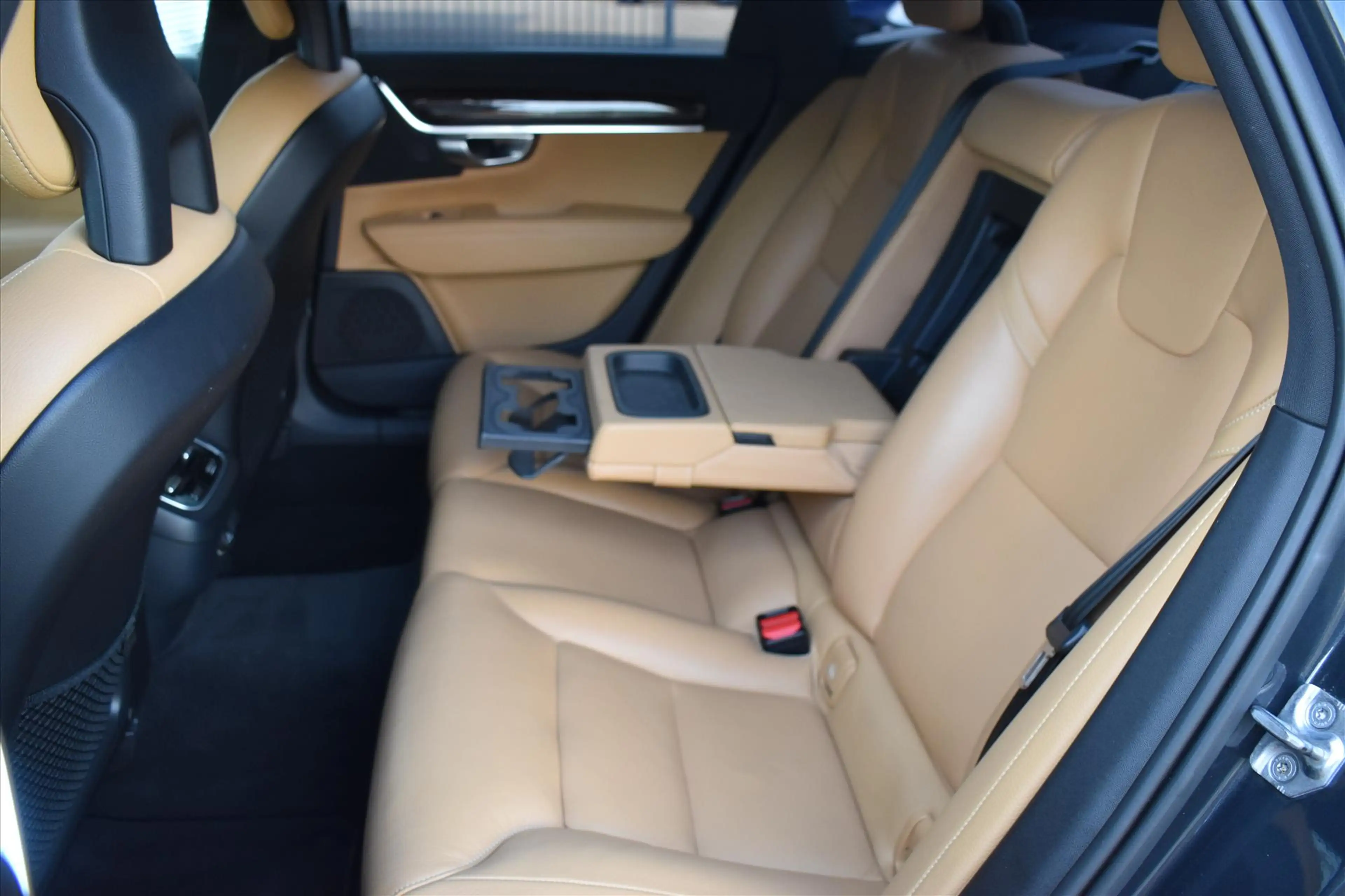Volvo S90 T5 MOMENTUM Automaat | Wegklapbare trekhaak | Brui — photo 11