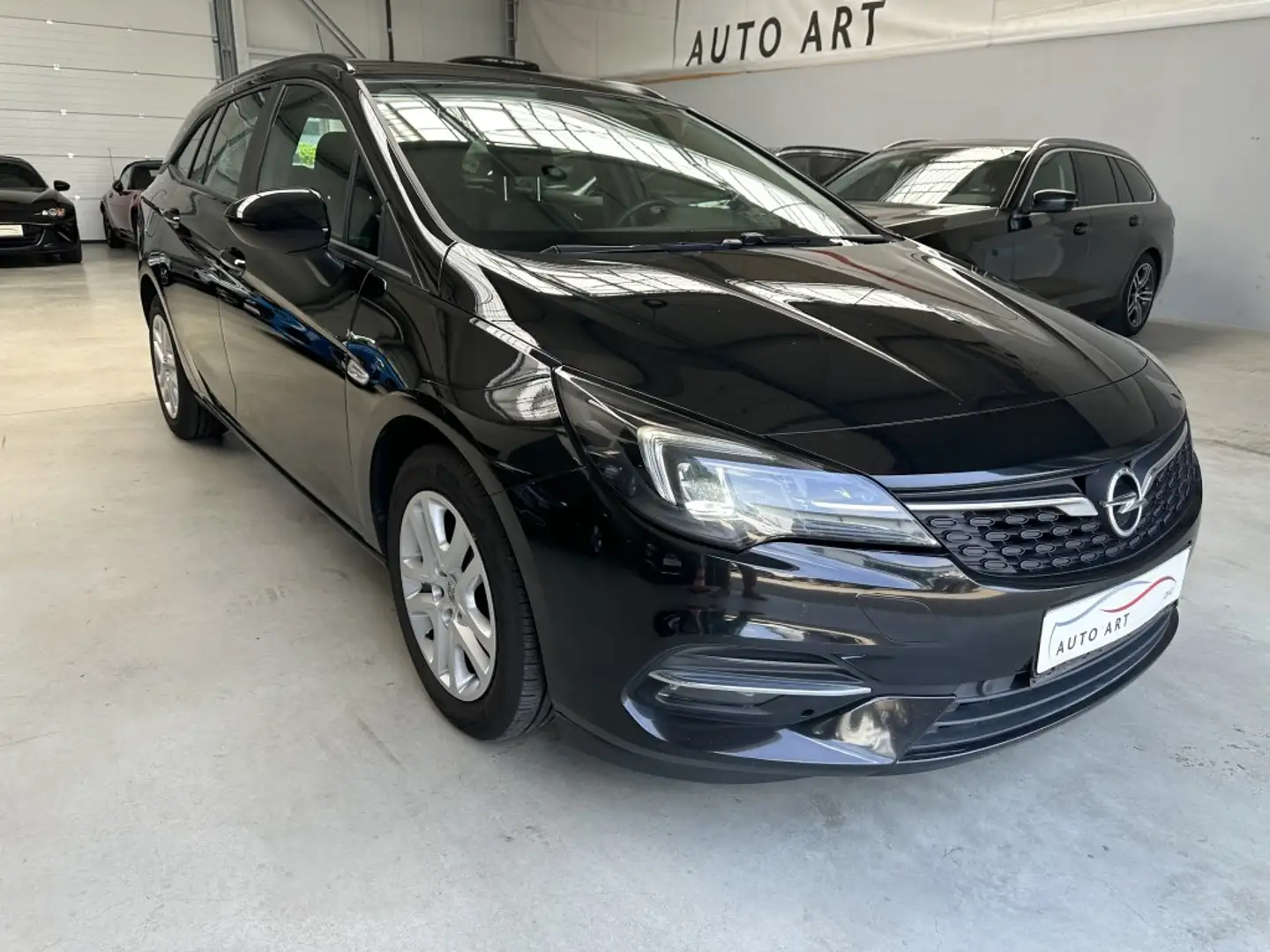 Opel Astra Business Navi LED SHZ DAB Kamera Schwarz - 1