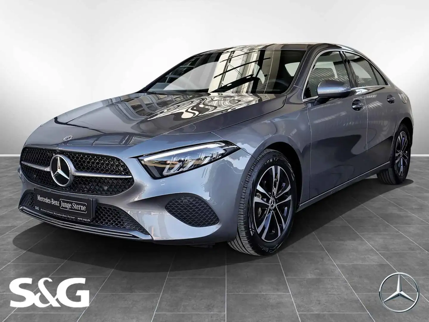 Mercedes-Benz A 180 Limousine PROGRESSIVE KAMERA+LED+17 ZOLL Grey - 1
