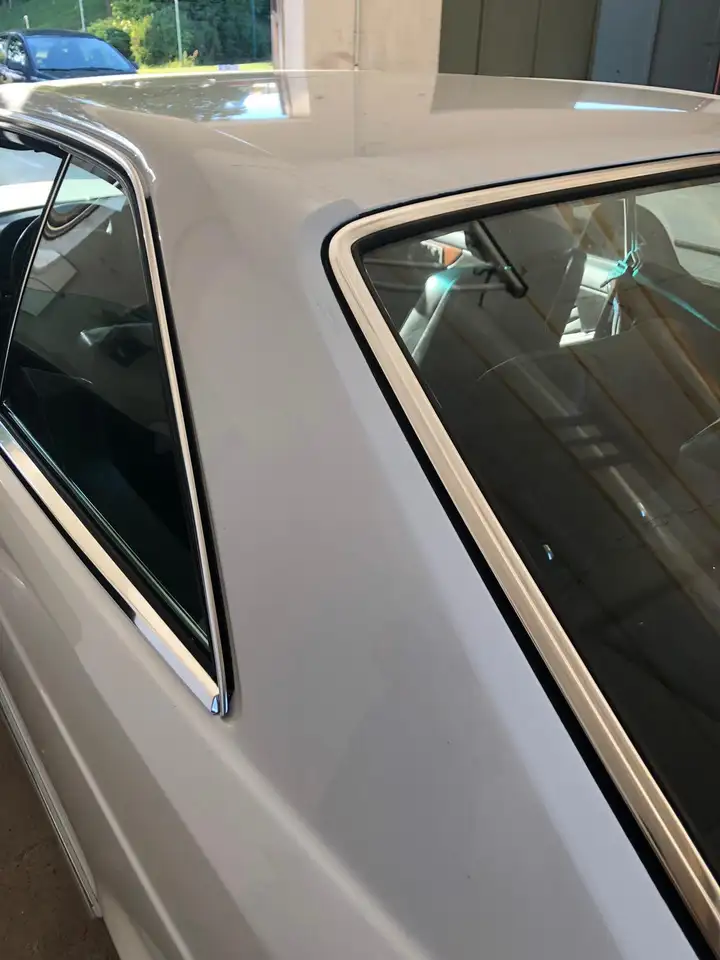 Mercedes-Benz 560 SEC, foto 11