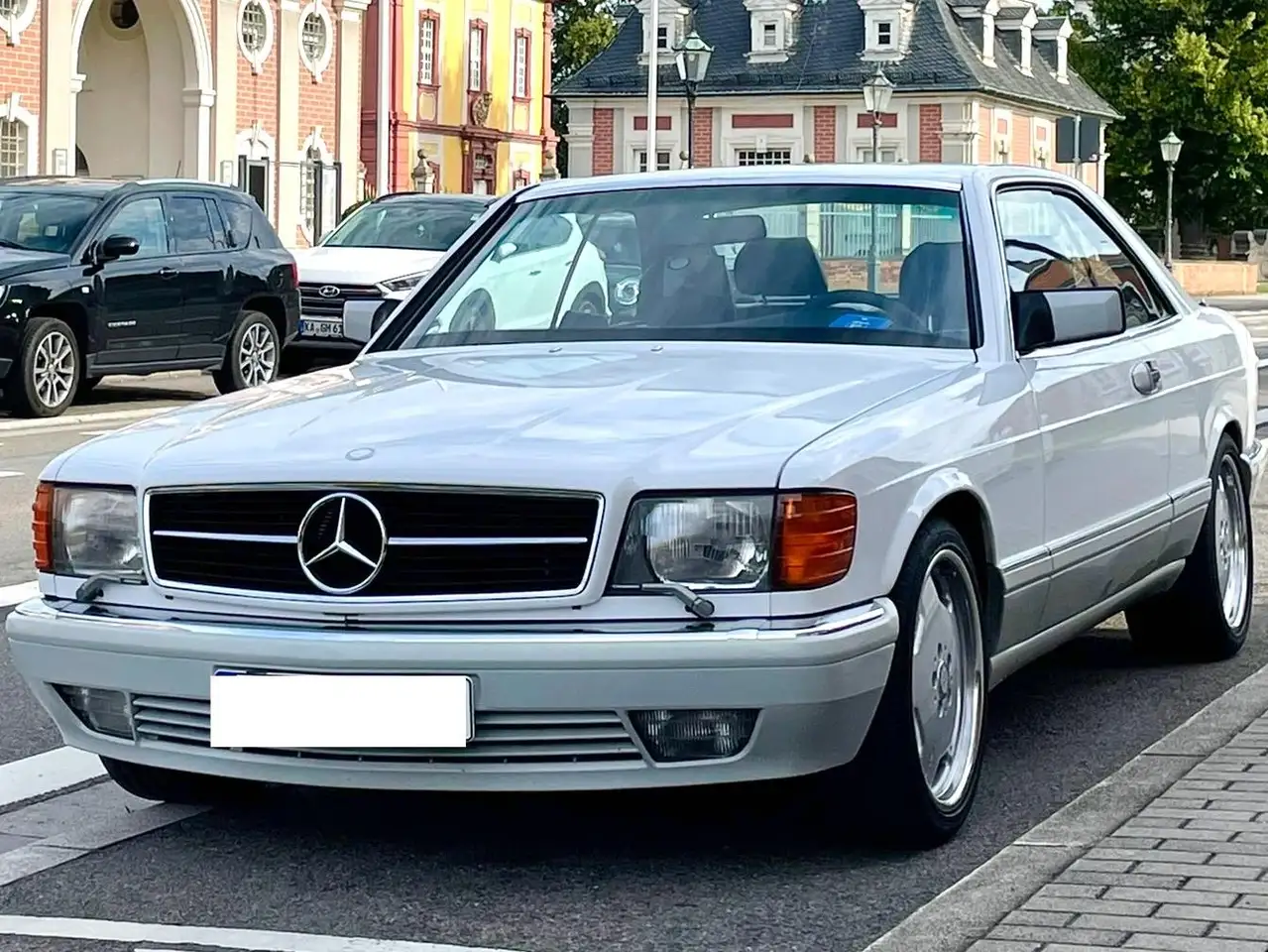 Mercedes-Benz 560 SEC, foto 2