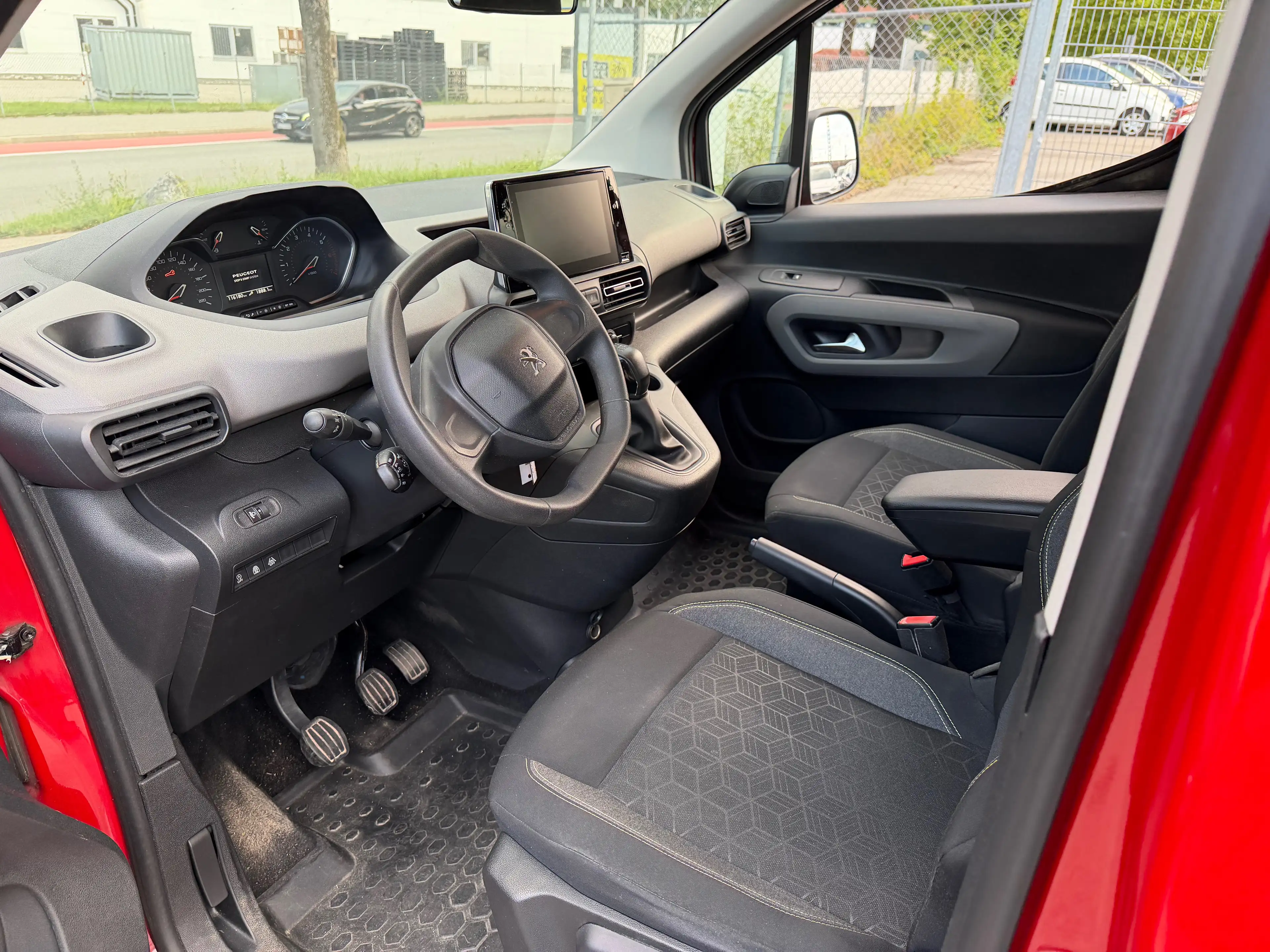 Peugeot Rifter Active L1 — photo 3