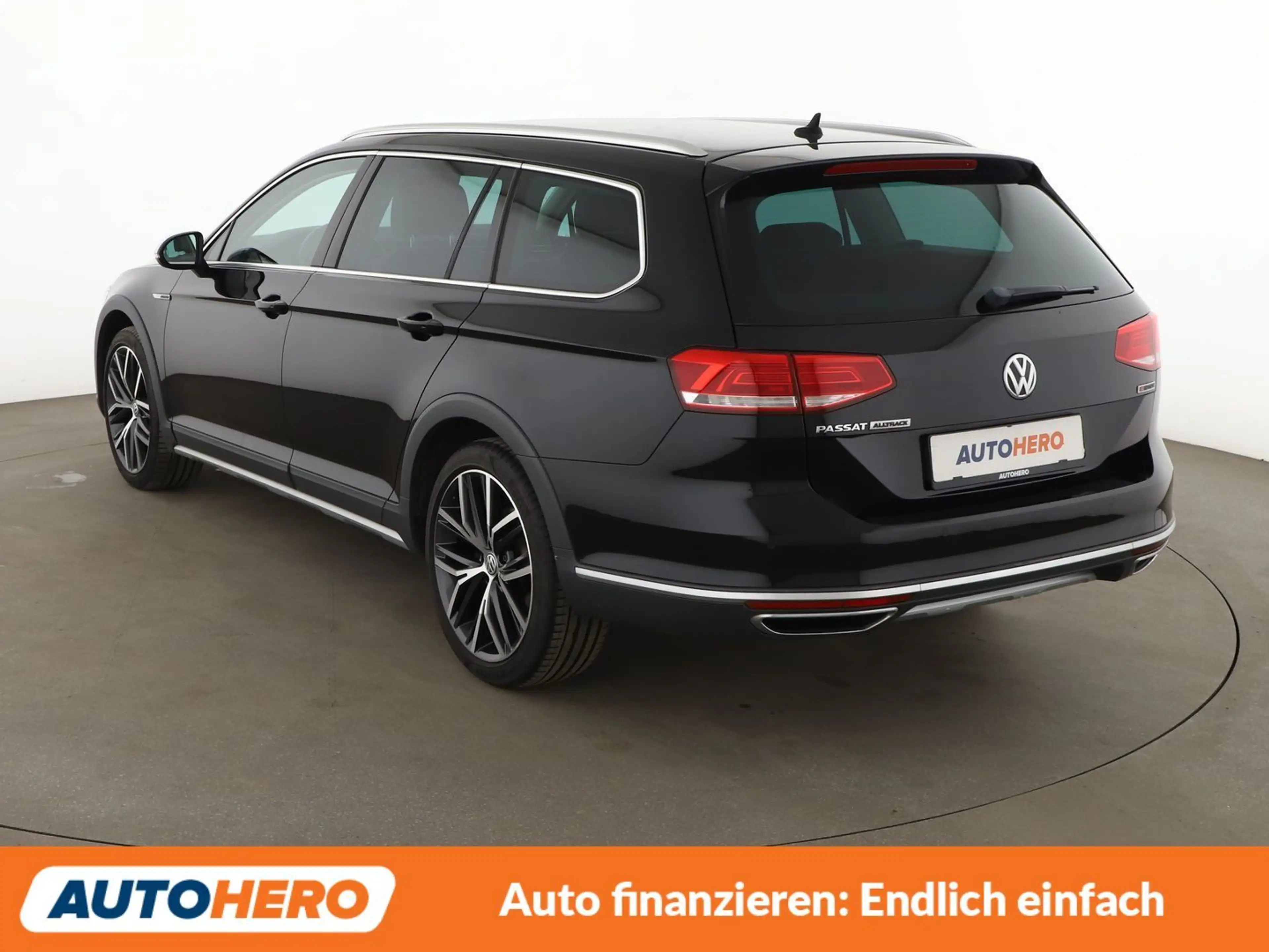 Volkswagen Passat Alltrack 2.0 TDI 4Motion BM Tech Aut.*ACC*NAVI*PDC*SHZ* — photo 4
