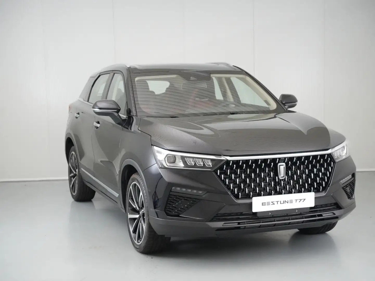 Bestune T77 1.5 Premium DCT Schwarz - 1