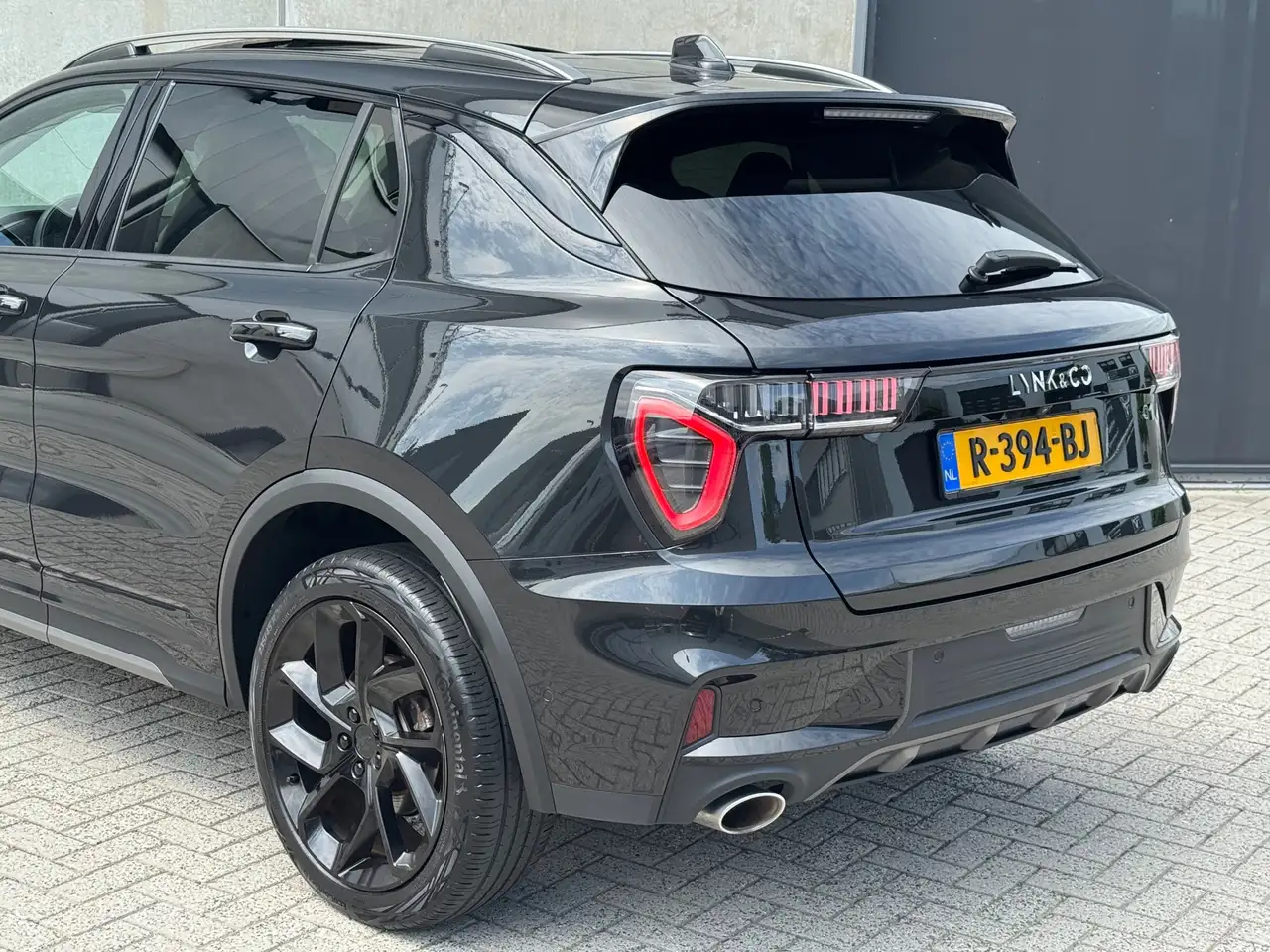Lynk & Co 01 2022