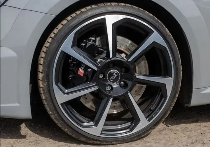 Audi TT 2022, foto 8