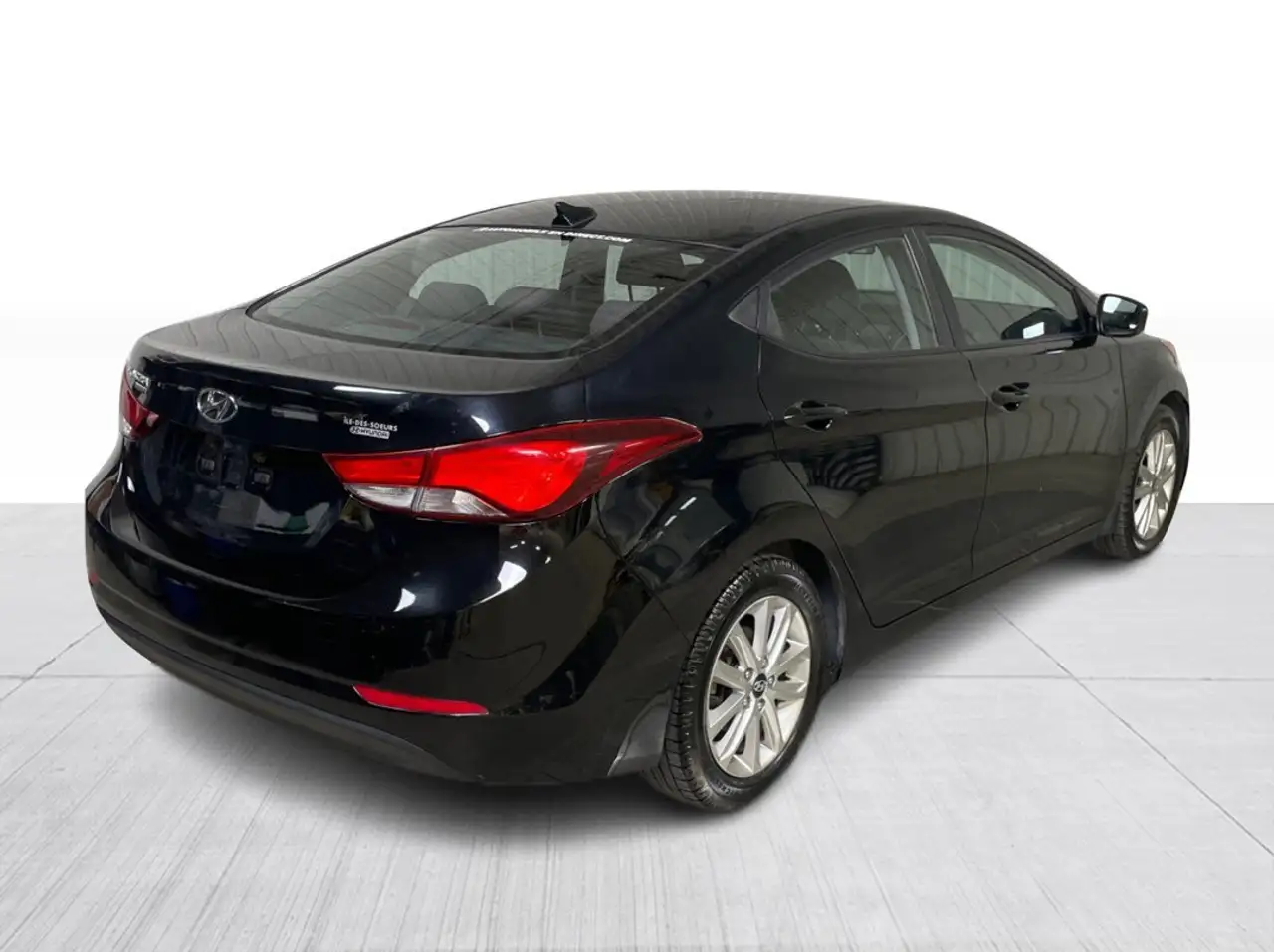 Hyundai ELANTRA fotografie Hyundai ELANTRA