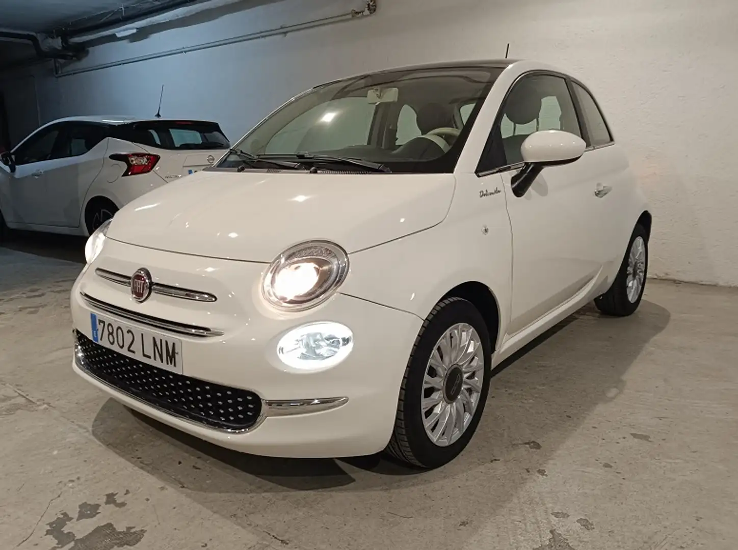 Fiat 500 1.0 Hybrid Dolcevita 52kW Weiß - 1
