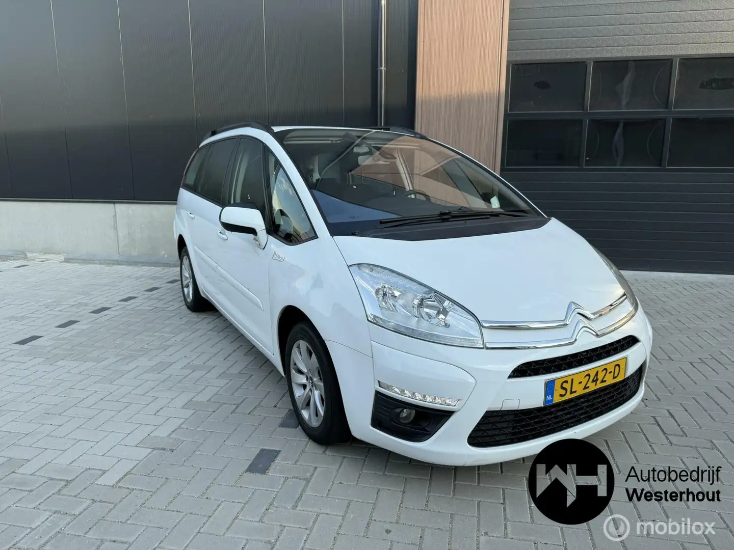 Citroen C4 Picasso 1.6 VTi Tendance NWE APK 7 persoons Navi Белый - 1