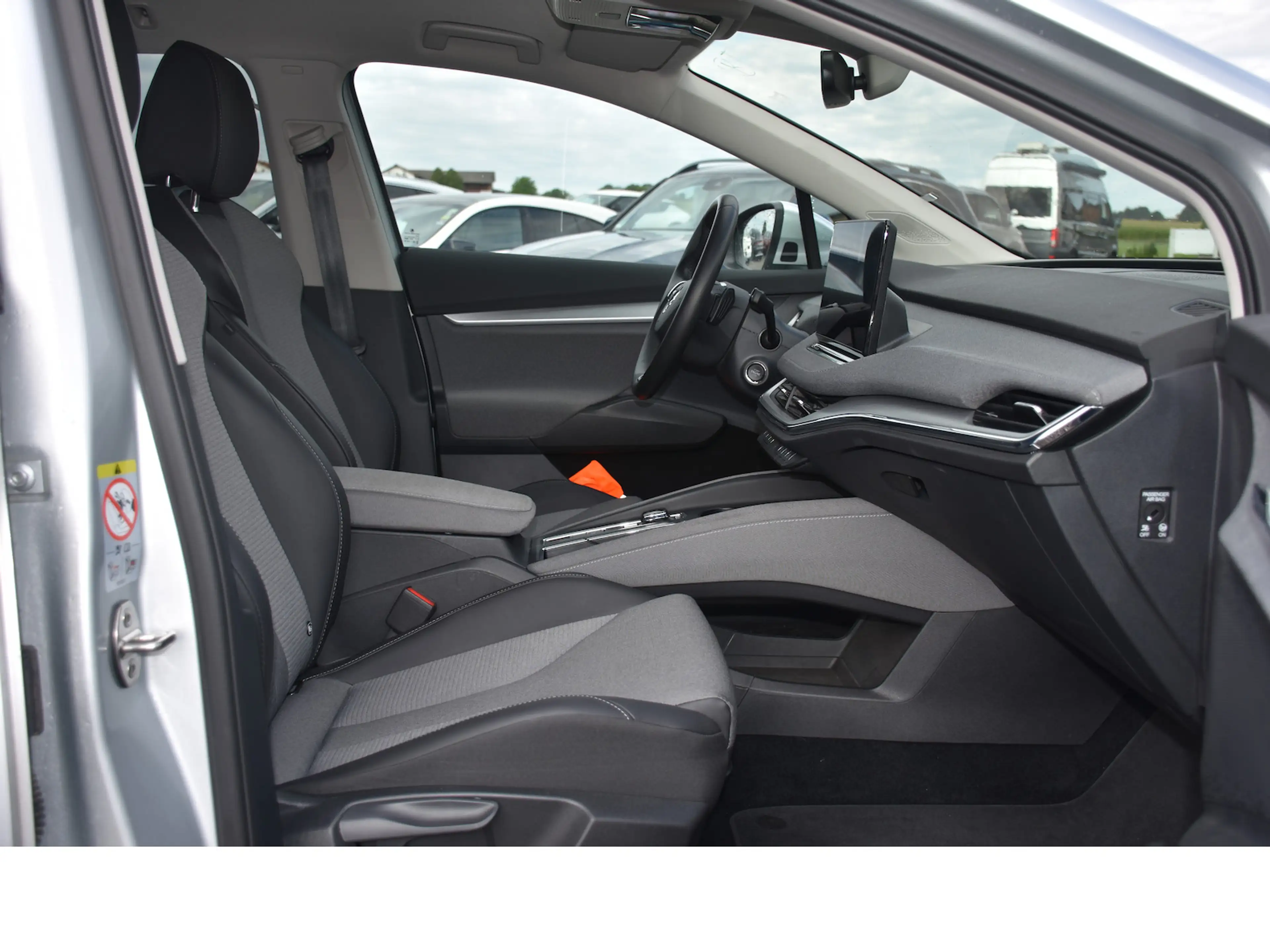 Skoda Enyaq 80 Loft/AHK/el.Sitz/ACC/Naivi/LED/RFK — photo 8