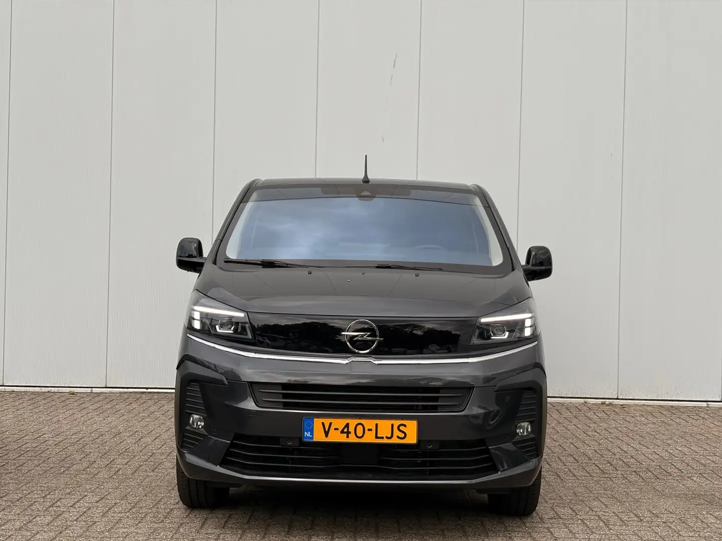 Opel Vivaro-e Electric GB EV 75 kWh 136pk L3 | Camera | Cruise | Grijs - 2