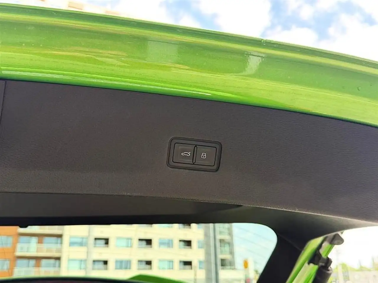 Audi RS Q8 снимка Audi RS Q8