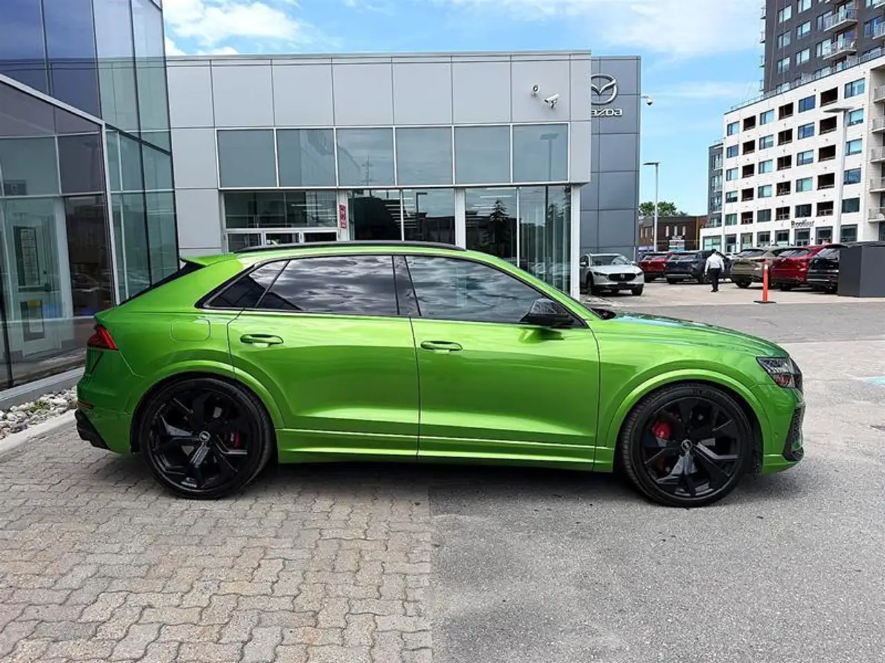 Audi RS Q8 снимка Audi RS Q8