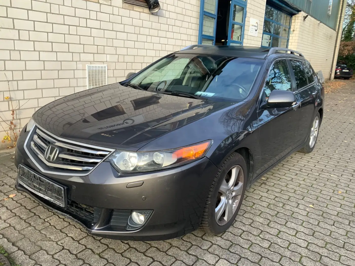 Honda Accord Tourer 2.2 i-DTEC Executive SD/ACC/Leder Szürke - 2
