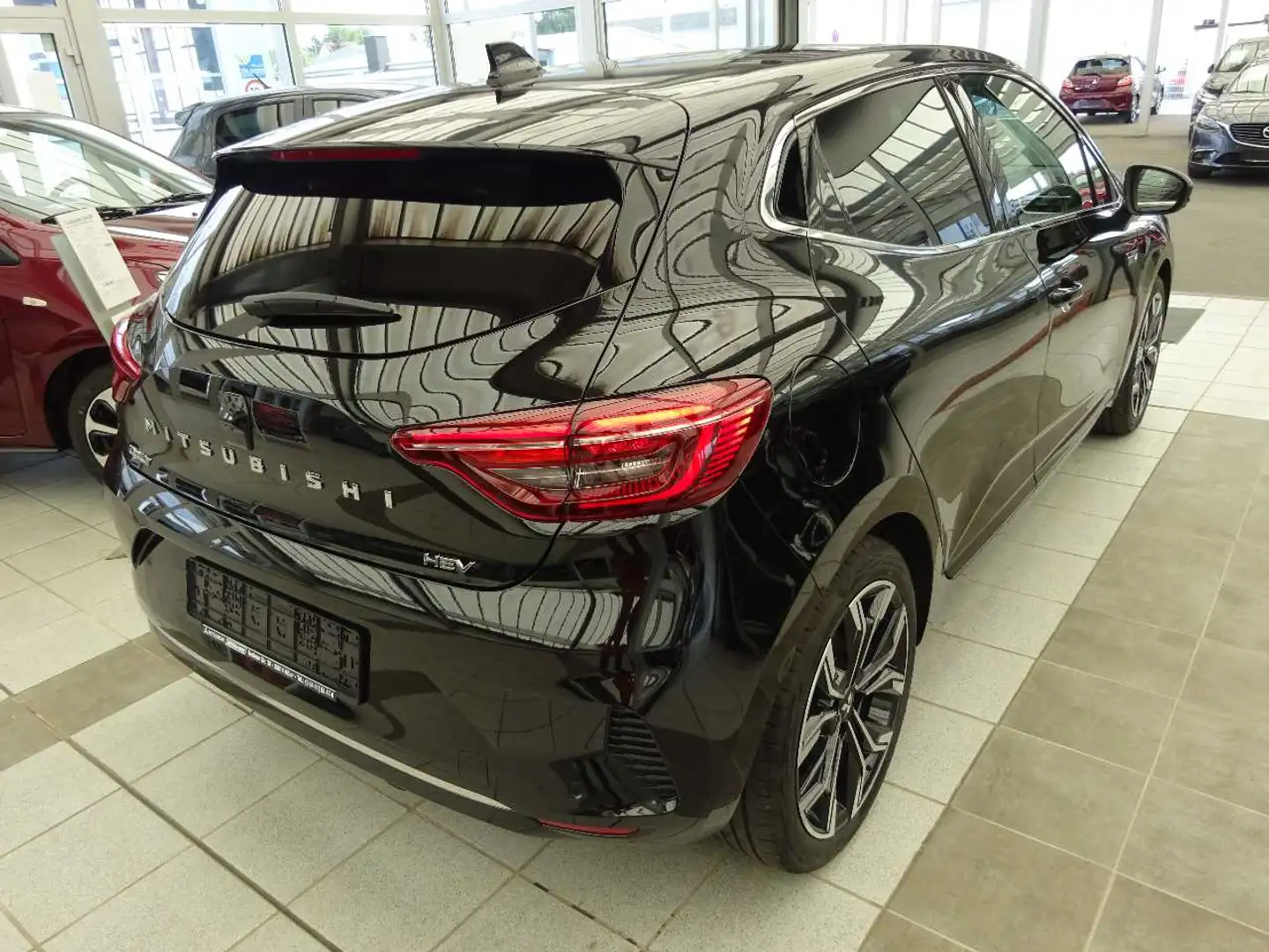 Mitsubishi Colt Intro Edition/ Select 1.6 Hybrid Schwarz - 2