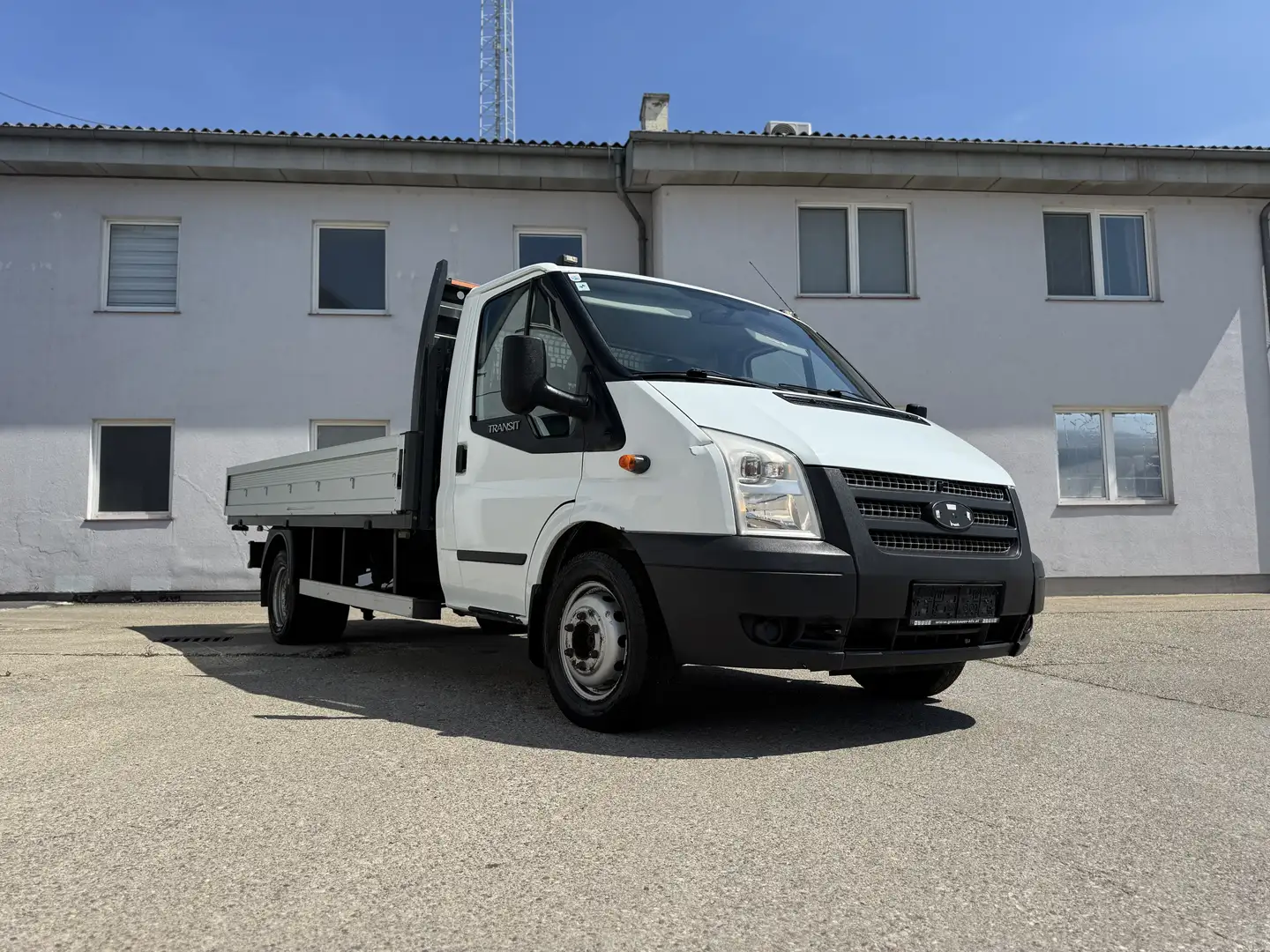 Ford Transit Ford Transit Maxi 350 mit wenig KM nu 49,500 - 2