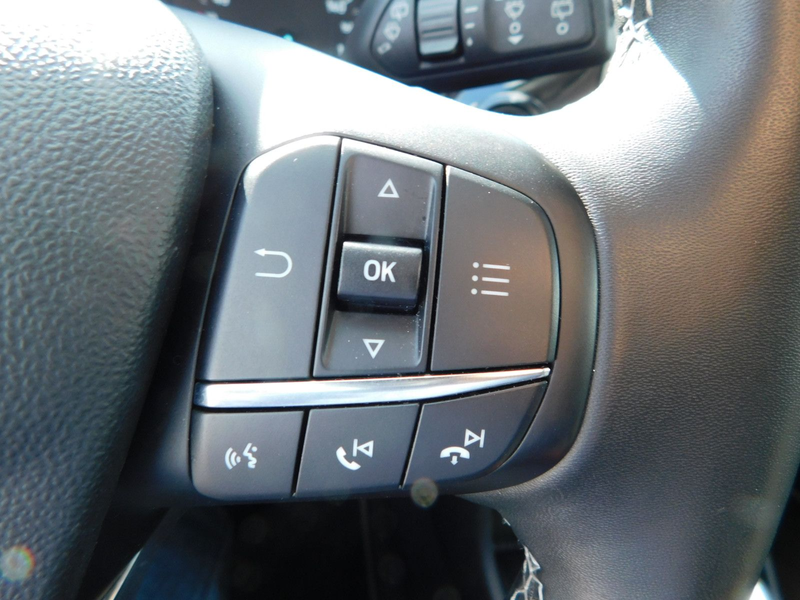 Ford Fiesta Titanium Automtik 5trg — photo 15