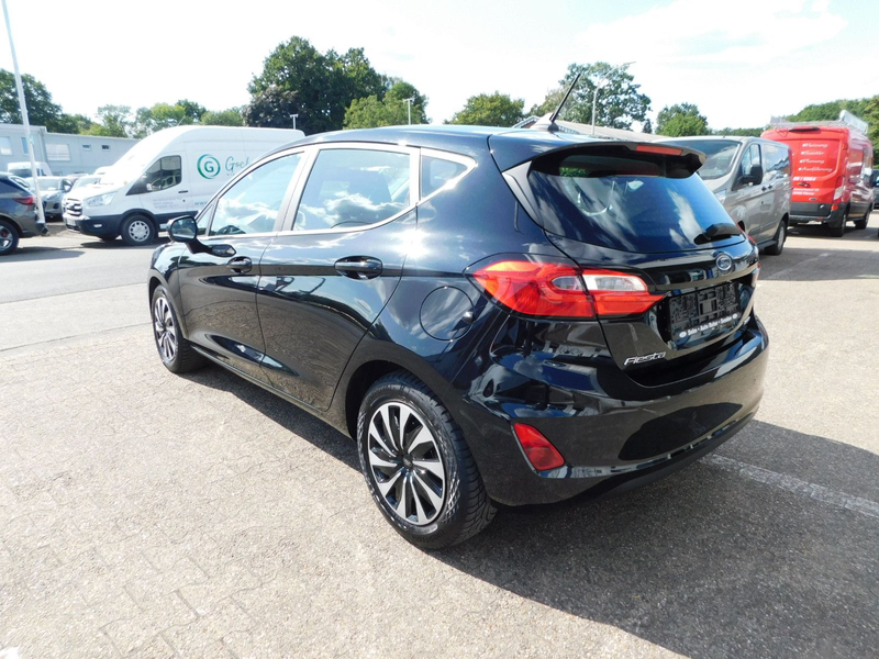 Ford Fiesta Titanium Automtik 5trg — photo 7