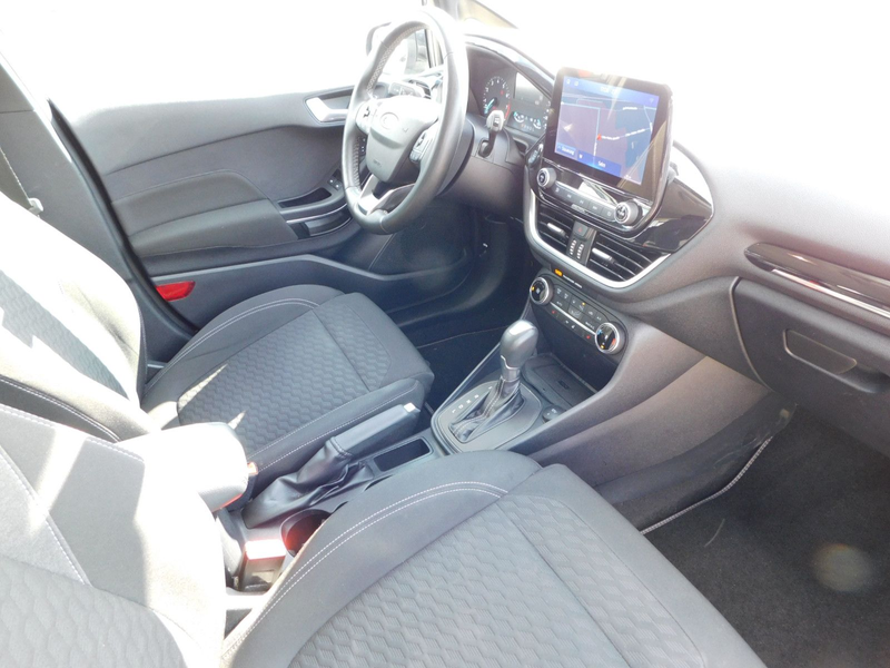 Ford Fiesta Titanium Automtik 5trg — photo 13