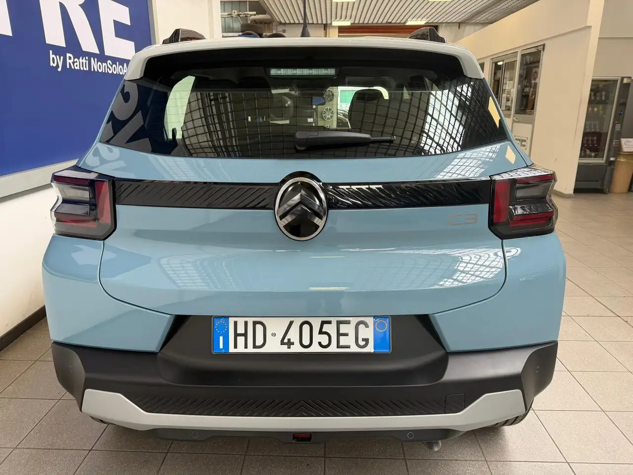 Citroen C3 1.2 hybrid Plus 110cv edcs6 6