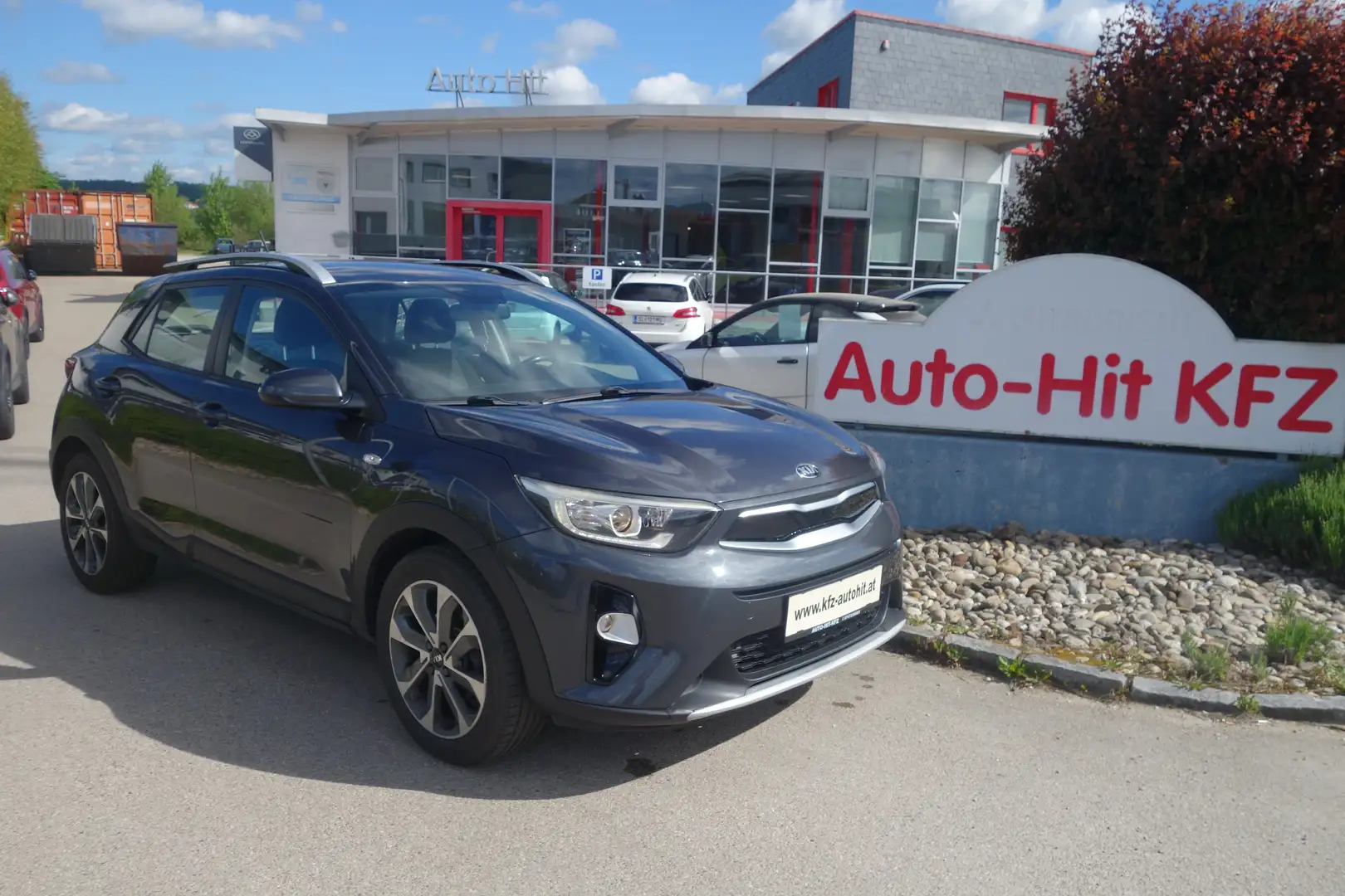 Kia Stonic 1,6 CRDI ISG Österreich Edition ***8fach ALU*** Grau - 1