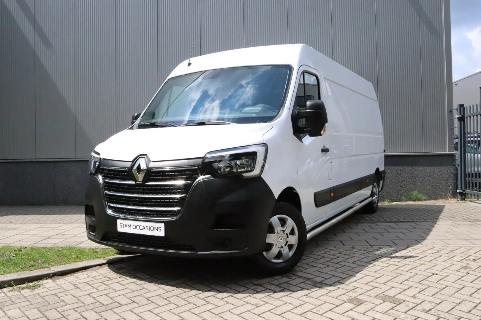 Renault Master 135pk T35 2.3 dCi L3H2 Work Edition Camera | Cruis Wit - 2