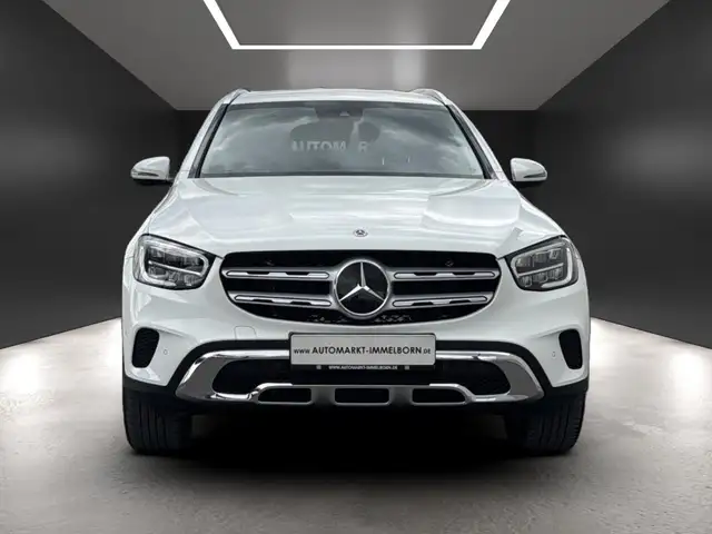 Mercedes-Benz 300 view 7