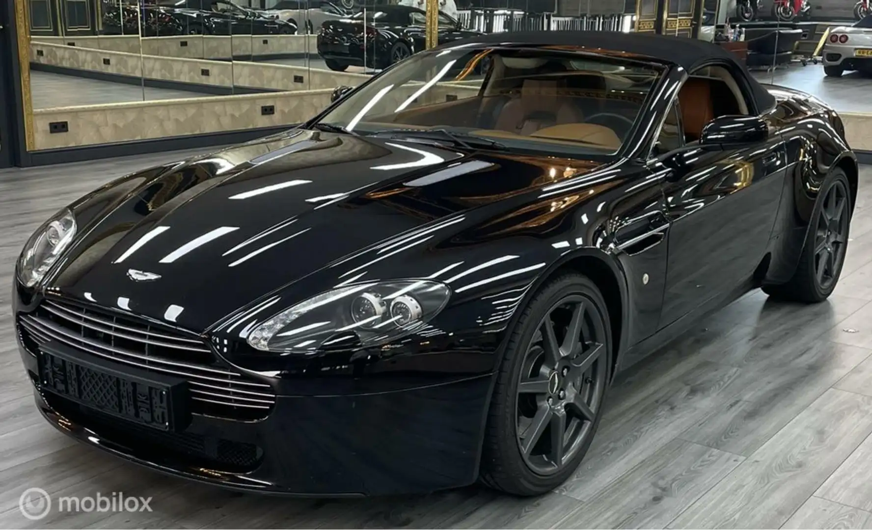 Aston Martin Vantage CABRIO V8 ROADSTER VH2 Schwarz - 1