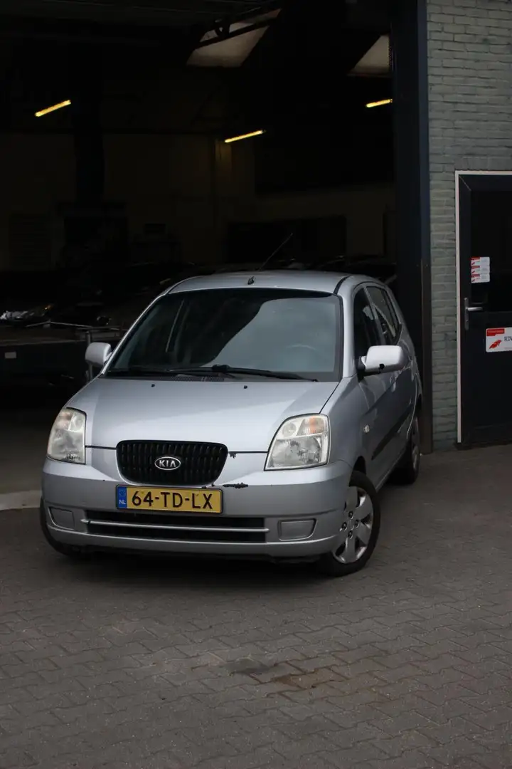 Kia Picanto 1.1 LXE| Automaat| 1 Jaar APK Grijs - 2
