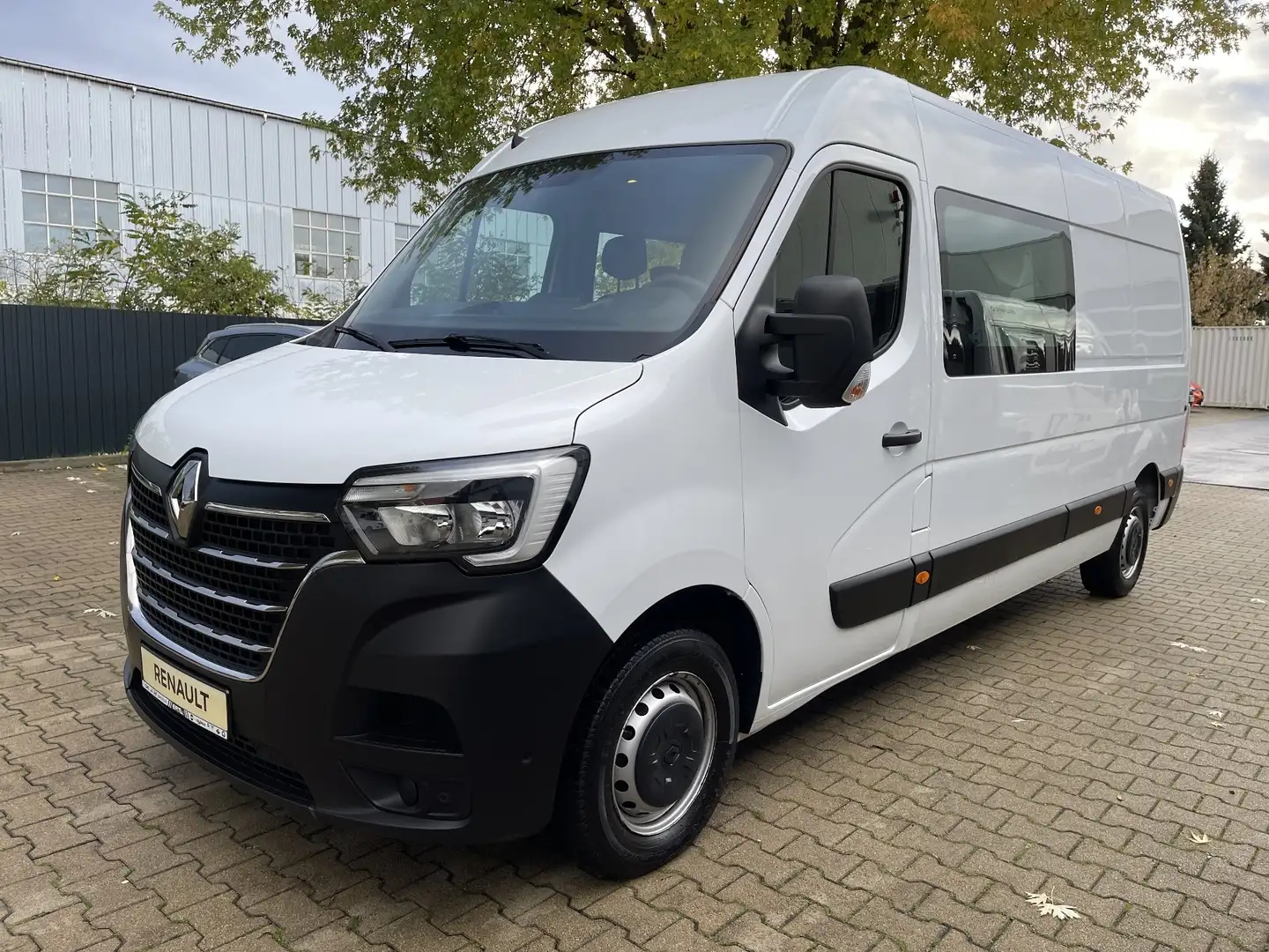 Renault Master Kastenwagen Doppelkabine L3H2 3,5t 180 PS Blanc - 1