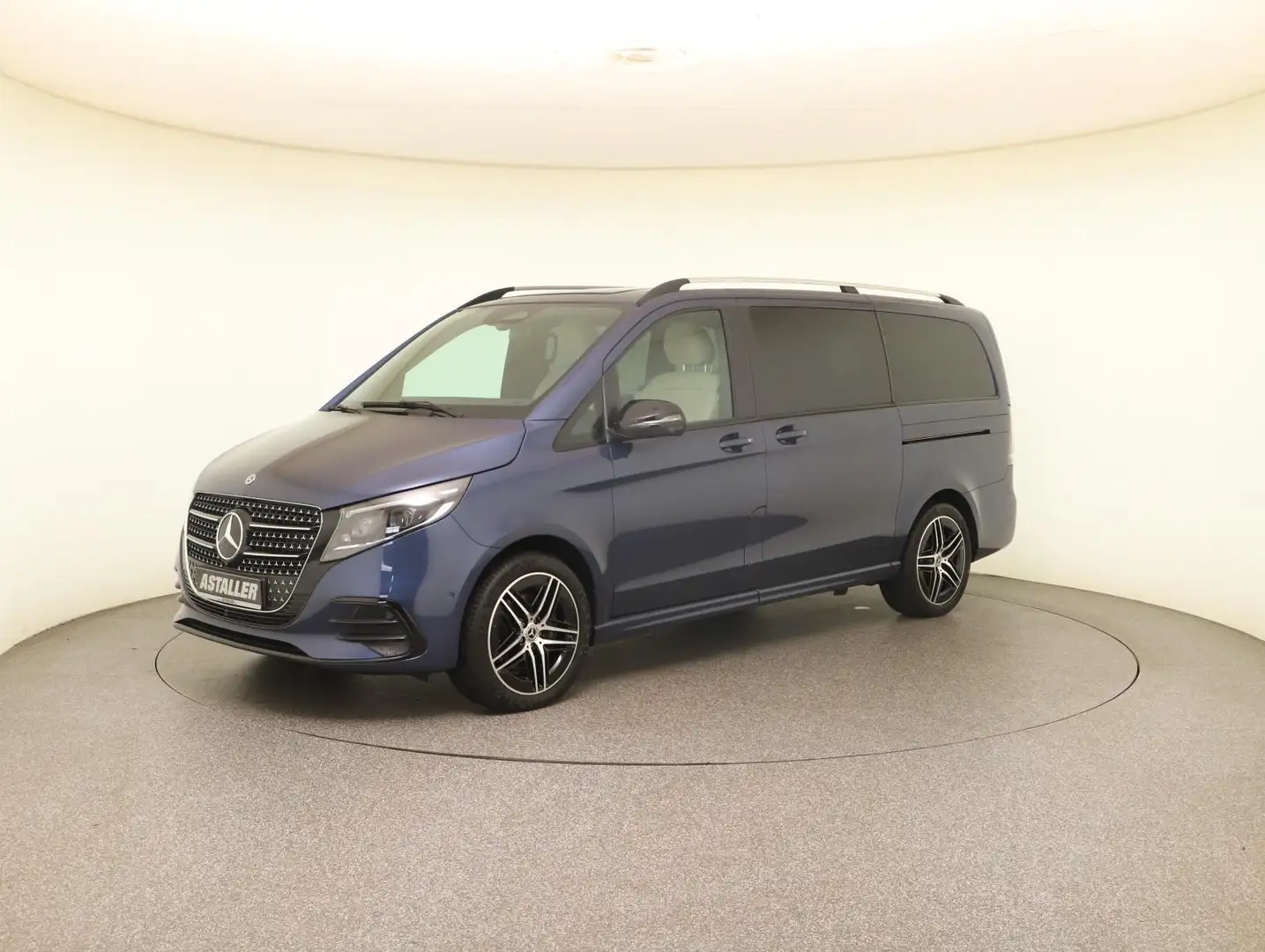 Mercedes-Benz V 250 d 4M Avantgarde Lang L2 AMG+Night+AHK+Mopf Bleu - 2
