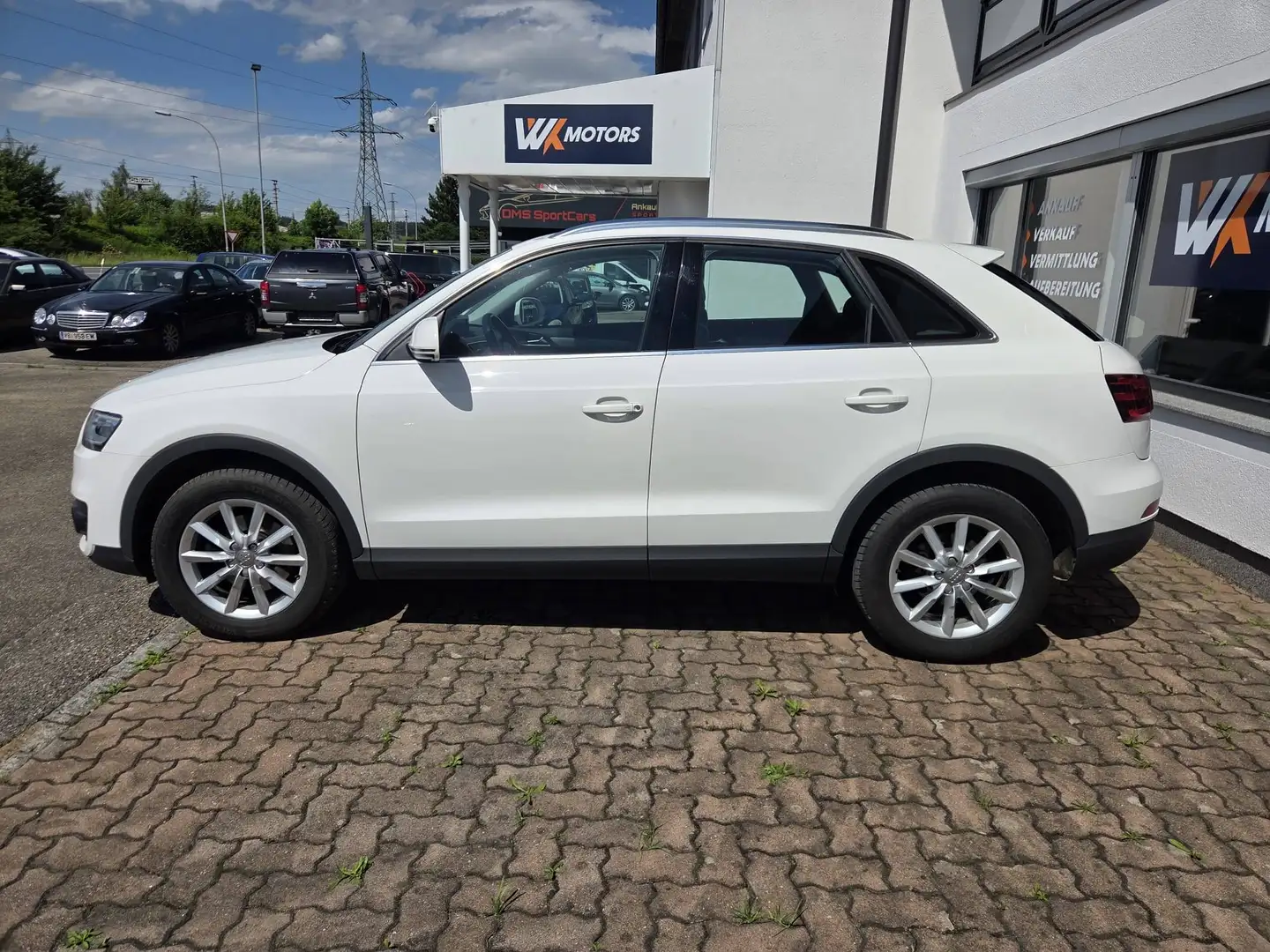 Audi Q3 2.0 TDI quattro Weiß - 2