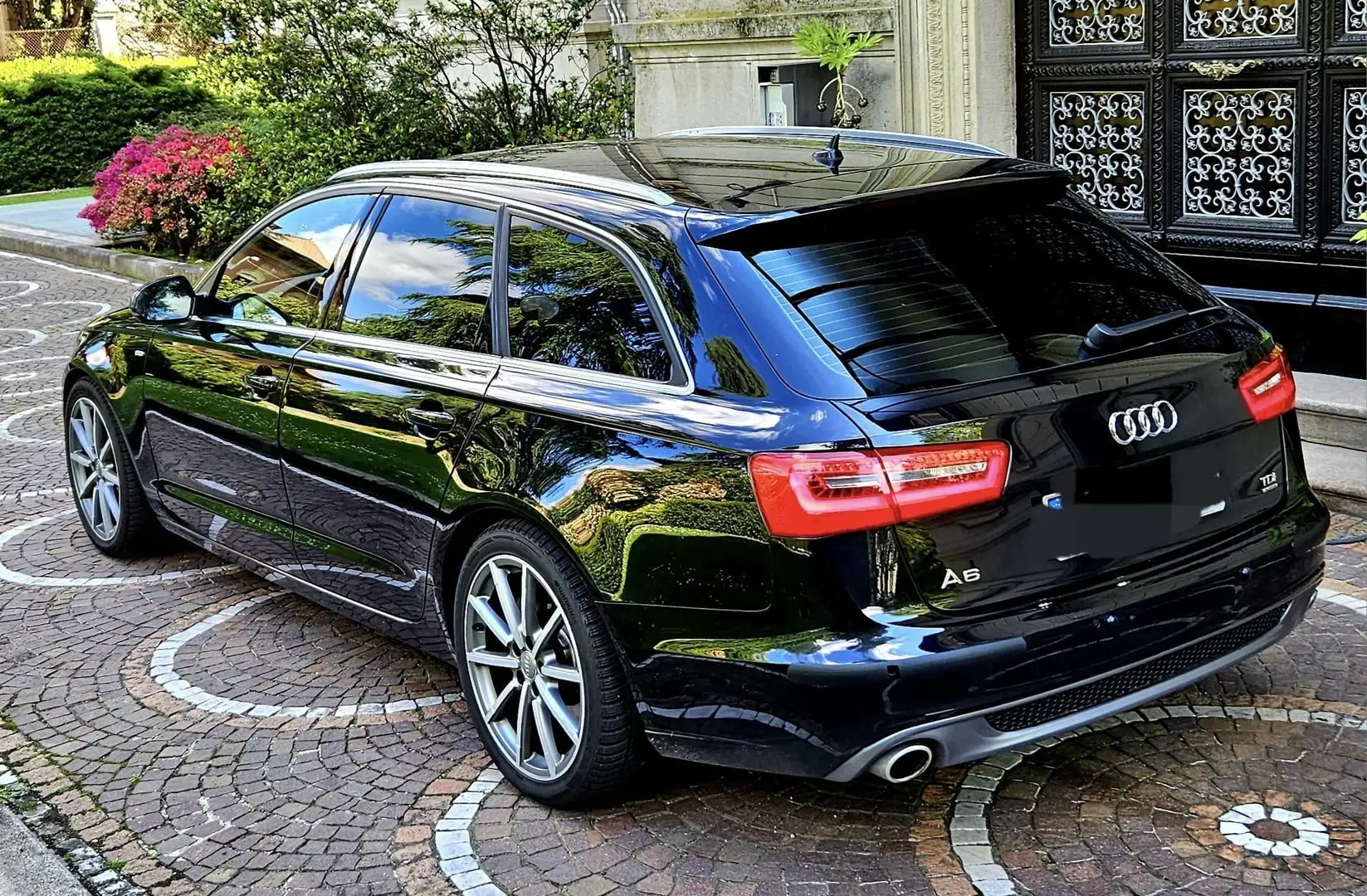 Audi A6 3.0 Avant Nero - 2