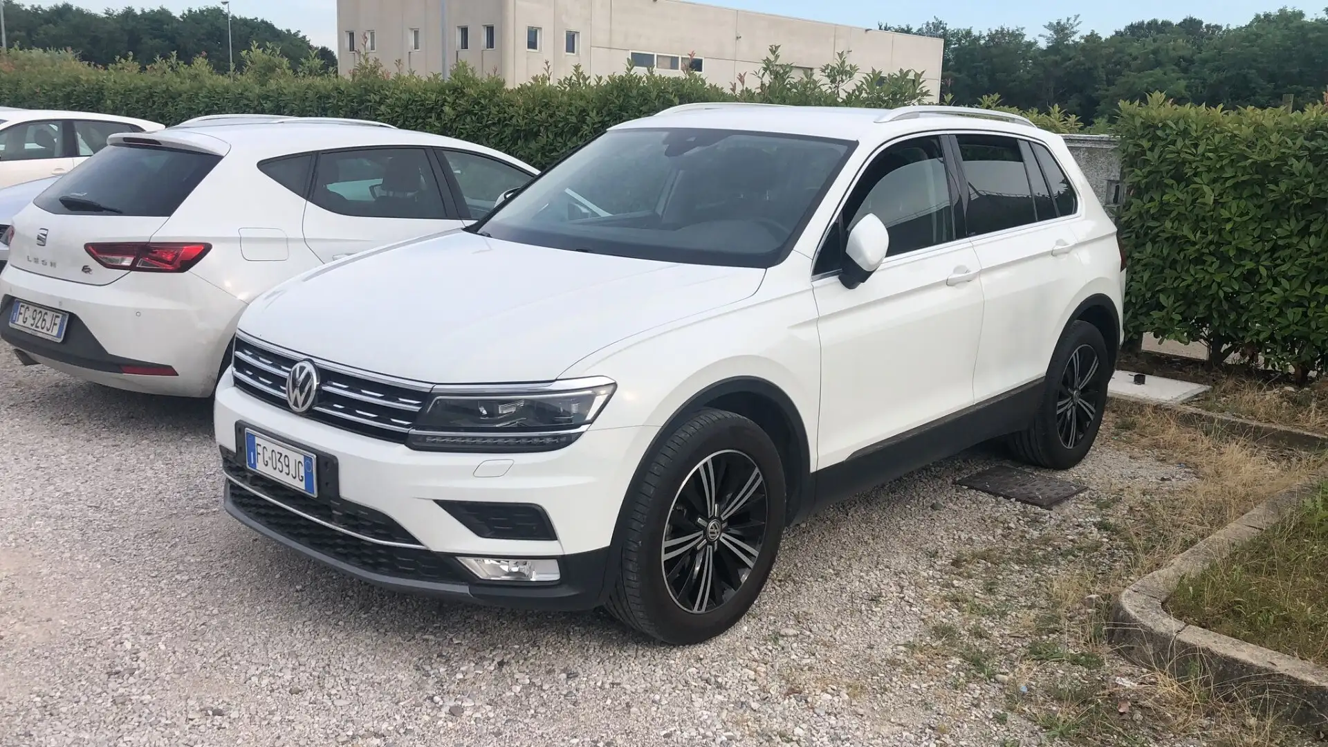 Volkswagen Tiguan Tiguan 1.4 TSI 150 CV DSG Executive ACT BlueMotion Bianco - 1