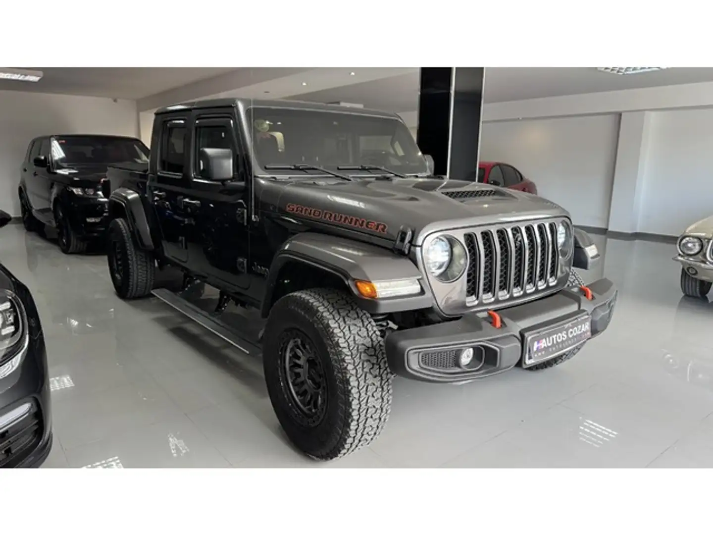 Jeep Gladiator 3.0 CRD Overland Gris - 2