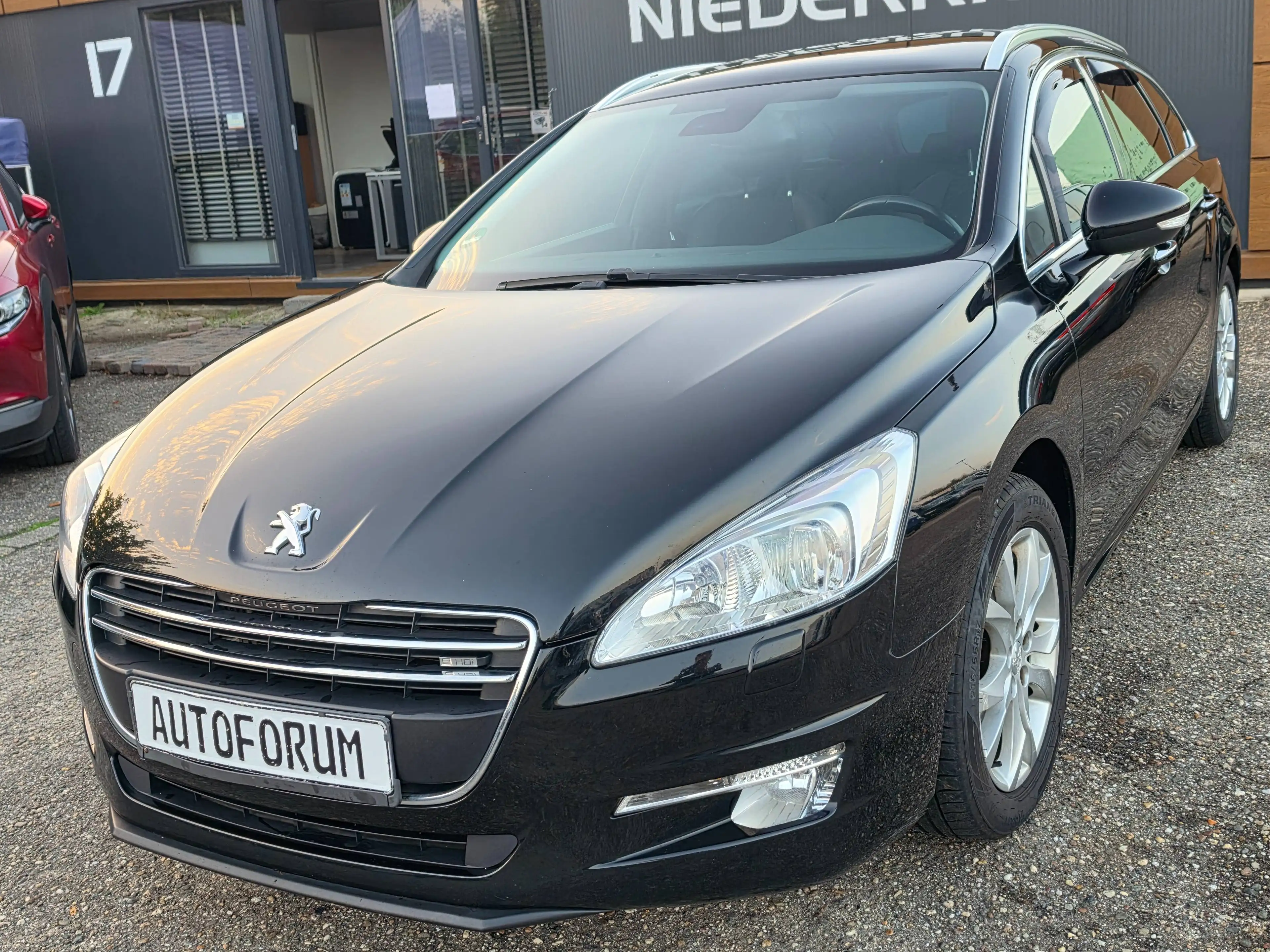 Peugeot 508 508 SW 1.6 Diesel SW e-HDi 115 ETG6 Stop