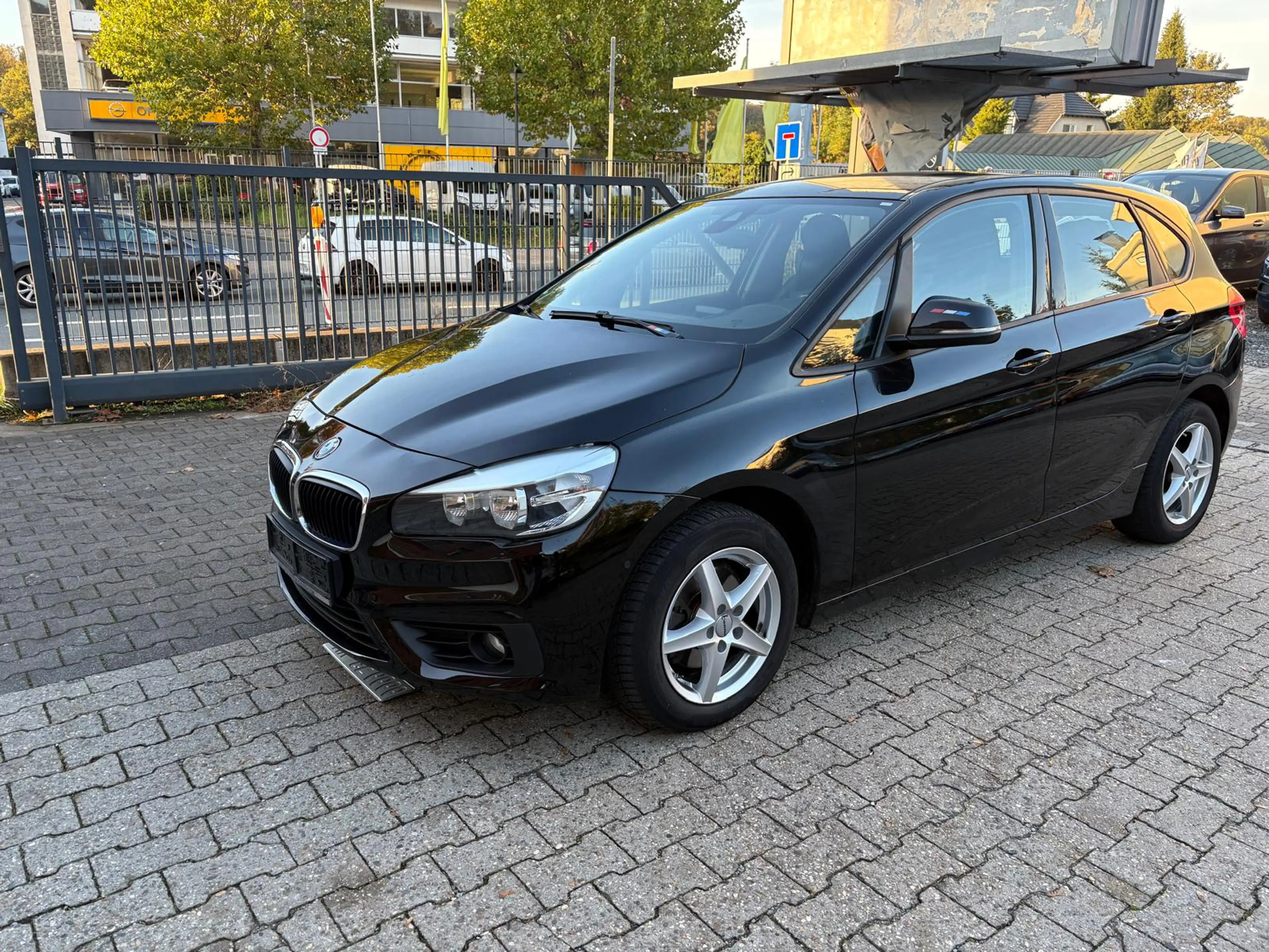 BMW 218 218 d Advantage — photo 4