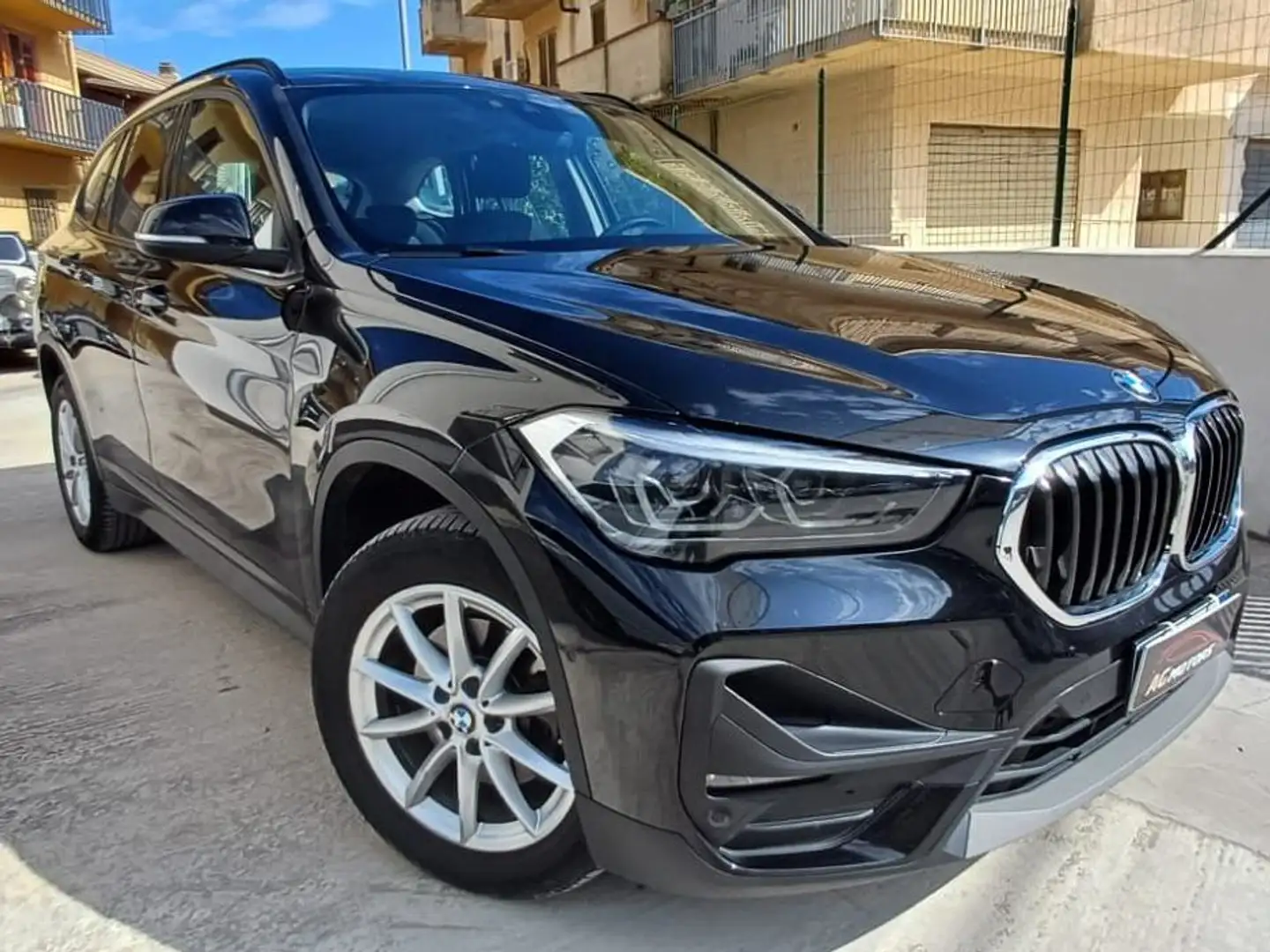 BMW X1 - 1