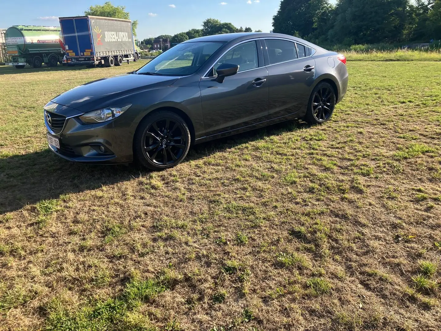 Mazda 6 Gris - 2