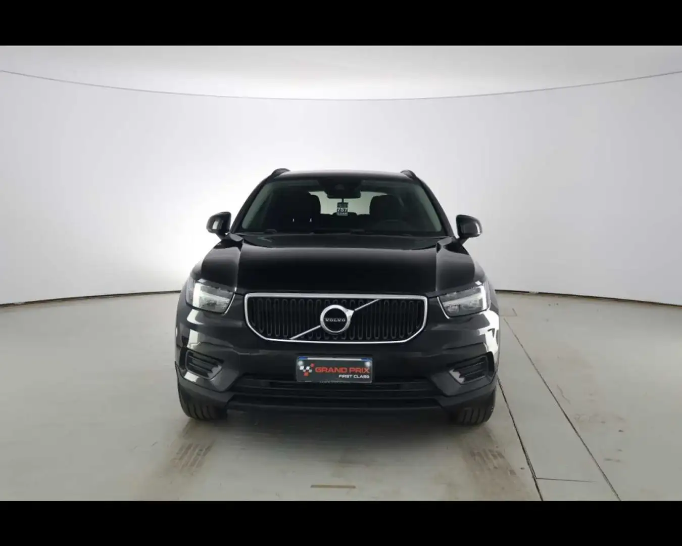 Volvo XC40 T2 Momentum Core Nero - 2