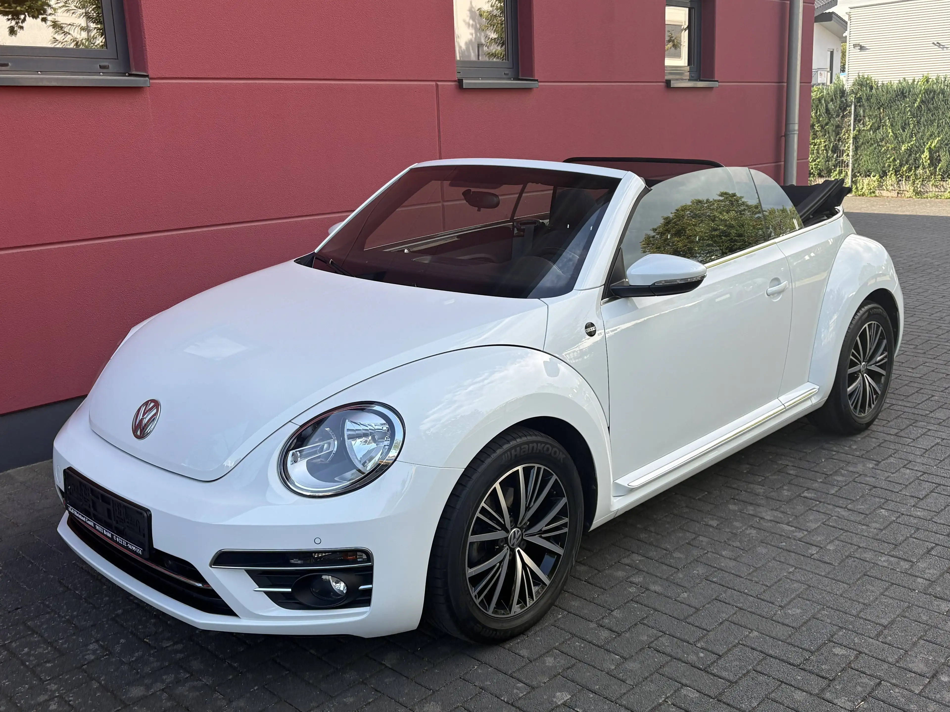 Volkswagen New Beetle CABRIOLET 1.2 TSI BLUEMOTION SONDERMODELL SOUND ALU17 KAMERA TOP* — photo 4